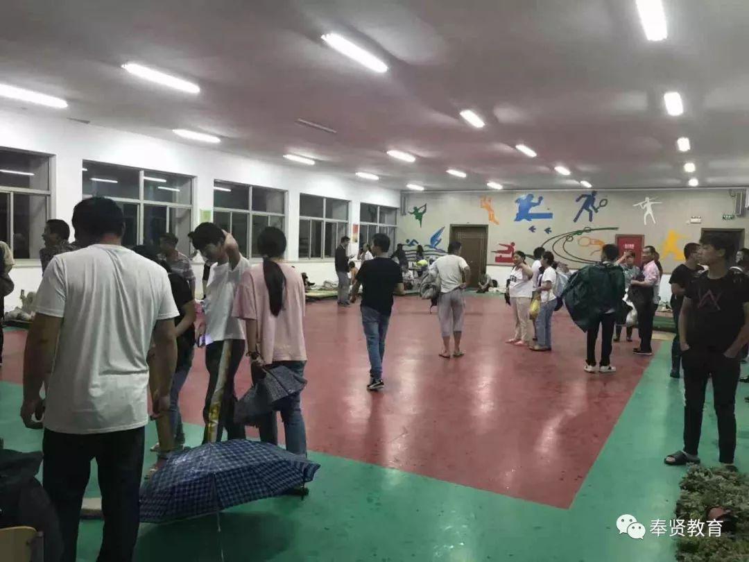 教育局提前预警台风，展现预警机制先进性与重要性