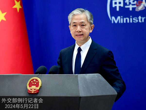 中国与美国的早期外交交往，历史回顾与启示的探讨